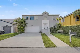 11932 SW 273rd St, Homestead, FL 33032 - Photo 1
