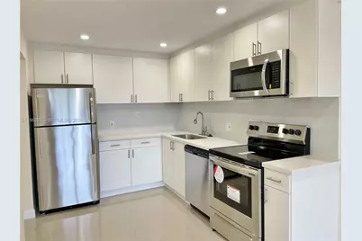 16950 W Dixie Hwy #A322, North Miami Beach, FL 33160 - Photo 1