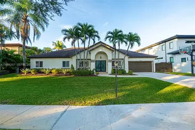 8235 NW 157th Ter, Miami Lakes, FL 33016 - Photo 1