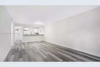 1235 Mariposa Ave #1, Coral Gables, FL 33146 - Photo 1