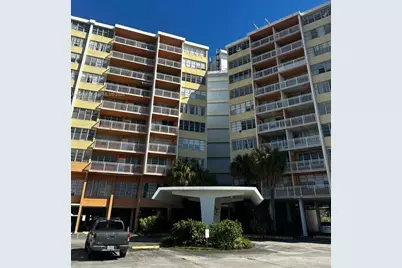 2025 NE 164th St #918, North Miami Beach, FL 33162 - Photo 1