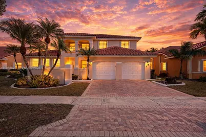 357 SW 188th Ter, Pembroke Pines, FL 33029 - Photo 1