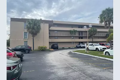 506 NW 87th Ave #201, Miami, FL 33172 - Photo 1