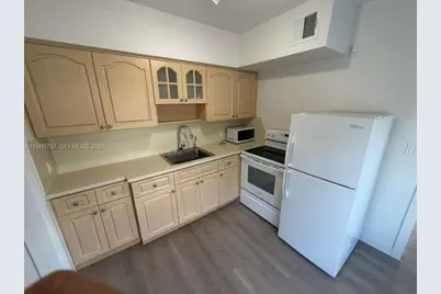 4000 SW 16th Ter #4010, Miami, FL 33134 - Photo 1