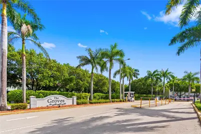1621 SE 30th St #-, Homestead, FL 33035 - Photo 1