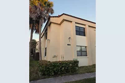 680 W Park Dr #101-3, Miami, FL 33172 - Photo 1