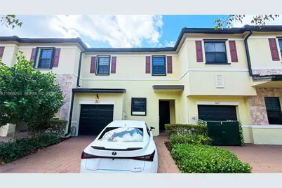 3264 W 100th Ter #3264, Hialeah, FL 33018 - Photo 1