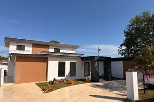 935 SW 72nd Ave, Miami, FL 33144 - Photo 1