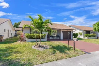 1545 SW 23rd Ter, Deerfield Beach, FL 33442 - Photo 1