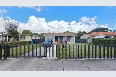 3041 NW 16th St, Miami, FL 33125 - Photo 1