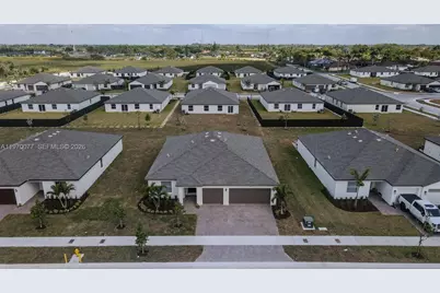 17431 SW 286th St, Miami, FL 33030 - Photo 1