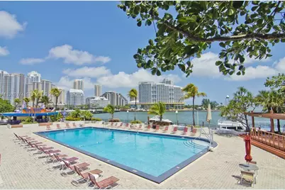 999 Brickell Bay Dr #2008, Miami, FL 33131 - Photo 1