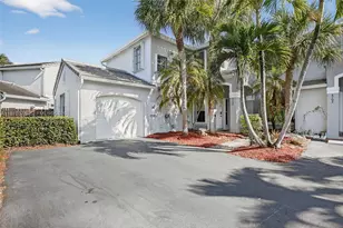 4700 Grapevine Wy, Davie, FL 33331 - Photo 1
