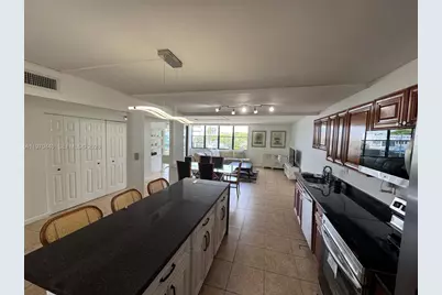 20381 NE 30th Ave #324-7, Aventura, FL 33180 - Photo 1