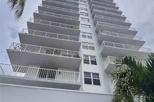 2829 Indian Creek Dr, Miami Beach, FL 33140 - Photo 1