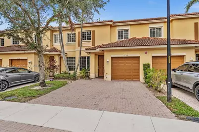3236 NW 31st Ter, Oakland Park, FL 33309 - Photo 1