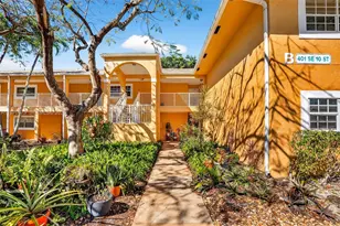 401 SE 10th St, Dania Beach, FL 33004 - Photo 1