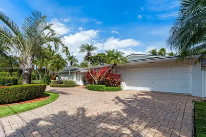 1525 Diplomat Pkwy, Hollywood, FL 33019 - Photo 1