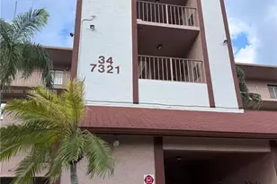7321 Amberly Ln, Delray Beach, FL 33446 - Photo 1