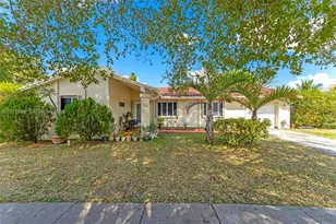 15109 SW 71st Ln, Miami, FL 33193 - Photo 1