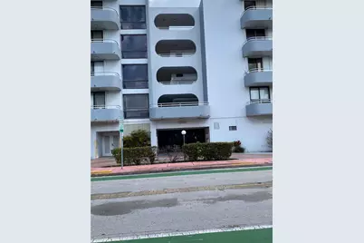 8201 Byron Ave #405, Miami Beach, FL 33141 - Photo 1