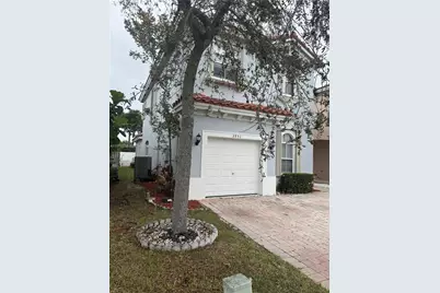 3951 NE 13th Dr, Homestead, FL 33033 - Photo 1