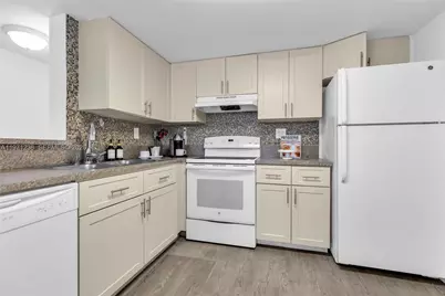 9785 Nob Hill Ct #9785, Sunrise, FL 33351 - Photo 1