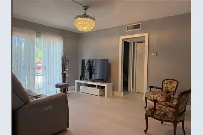 5270 NE 6th Ave #E29, Oakland Park, FL 33334 - Photo 1