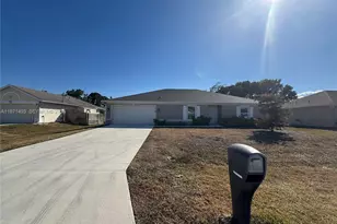 314 SW Ray Ave, Port Saint Lucie, FL 34983 - Photo 1