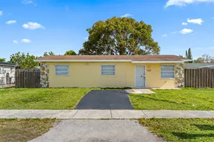 15115 SW 304th Terrace, Homestead, FL 33033 - Photo 1