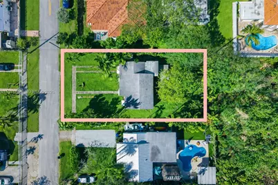 10821 NE 5th Ave, Miami, FL 33161 - Photo 1