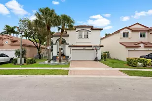 1607 SW 157th Ave, Pembroke Pines, FL 33027 - Photo 1