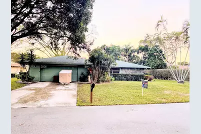 766 NW 24th Ave, Delray Beach, FL 33445 - Photo 1