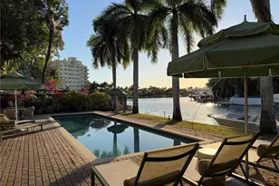 4780 Pine Tree Dr, Miami Beach, FL 33140 - Photo 1