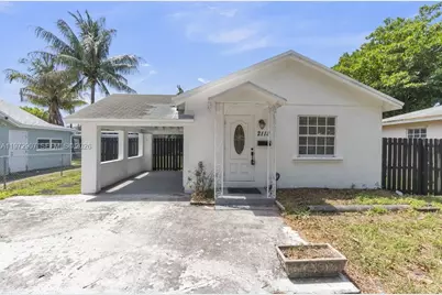 2118 Cleveland St, Hollywood, FL 33020 - Photo 1