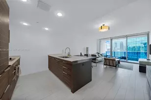 200 Biscayne Blvd Way, Miami, FL 33131 - Photo 1
