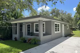 2478 NW 98th St, Miami, FL 33147 - Photo 1