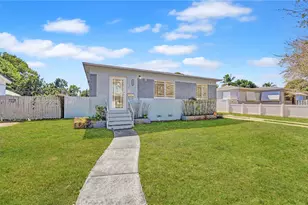2462 Washington St, Hollywood, FL 33020 - Photo 1
