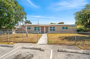 1920 NE 2nd Terrace, Pompano Beach, FL 33060 - Photo 1