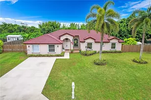 28565 SW 158th Ct, Homestead, FL 33033 - Photo 1