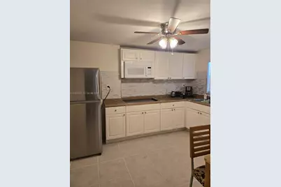 5712 Hollywood Blvd #2, Hollywood, FL 33021 - Photo 1