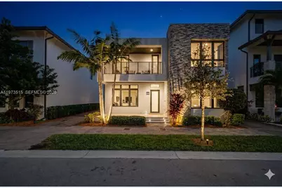8126 NW 48th Ter, Doral, FL 33166 - Photo 1