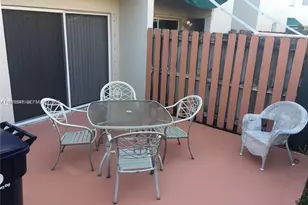 8336 NW 10th St, Miami, FL 33126 - Photo 1
