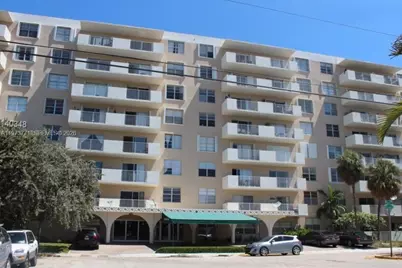 1455 N Treasure Dr #6D, North Bay Village, FL 33141 - Photo 1