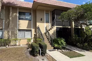 302 Lakeview Dr, Weston, FL 33326 - Photo 1