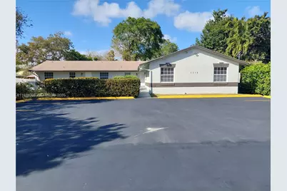 2319 S Johnson St #4, Hollywood, FL 33020 - Photo 1