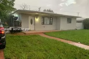 121 NW 188th St, Miami Gardens, FL 33169 - Photo 1