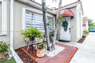 6926 NW 166th Terrace, Miami Lakes, FL 33014 - Photo 1