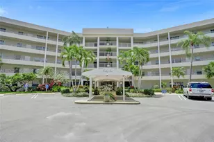 805 Cypress Blvd, Pompano Beach, FL 33069 - Photo 1