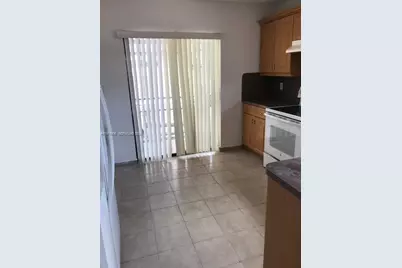 5400 W 20th Ave #101, Hialeah, FL 33016 - Photo 1